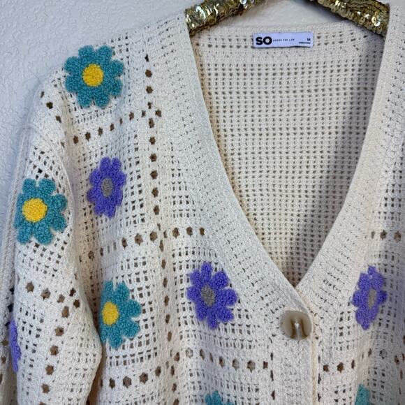 SO • Floral Crochet Sweater - Picture 5 of 13